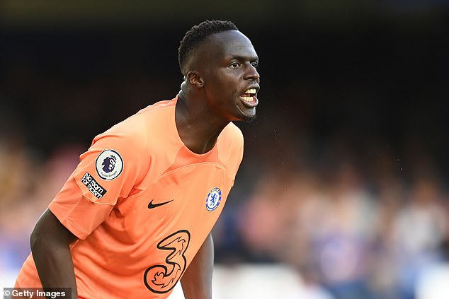 Chelsea have started talks with goalkeeper Edouard Mendy regarding a new contract