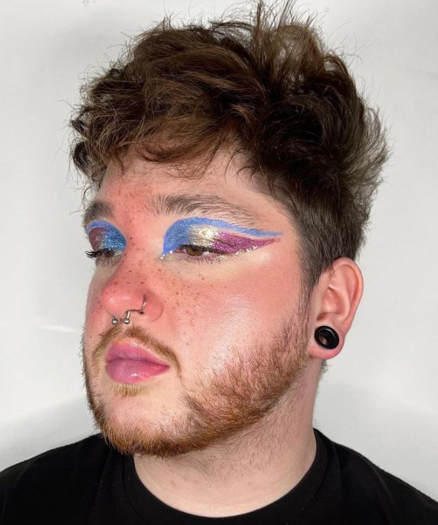 Jay Styler poses in Euphoria-inspired make-up